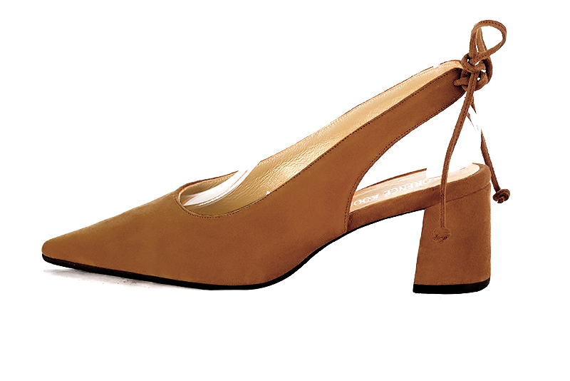 Caramel brown women's slingback shoes. Pointed toe. Medium flare heels. Profile view - Florence KOOIJMAN